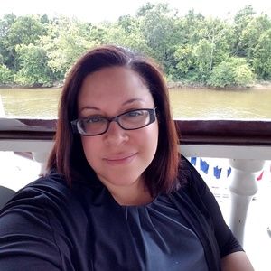 Meet your Posher, Alexandra